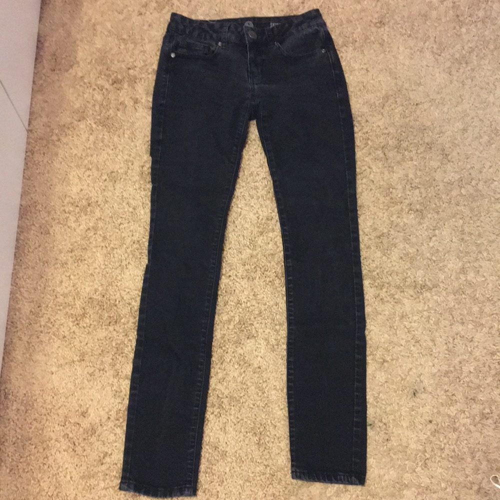 SO Skinny Jeans